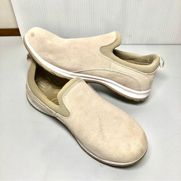 Lands End Suede Slip-on Shoes Women’s Size 8 1/2 D Tan - Picture 6 of 7